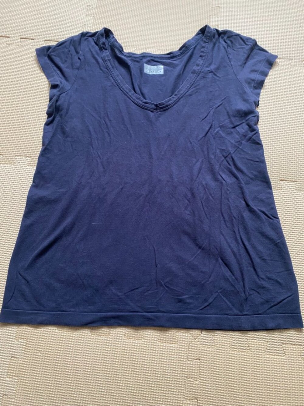 Athleta Black V-Neck Organic Cotton Short Sleeve Tee S